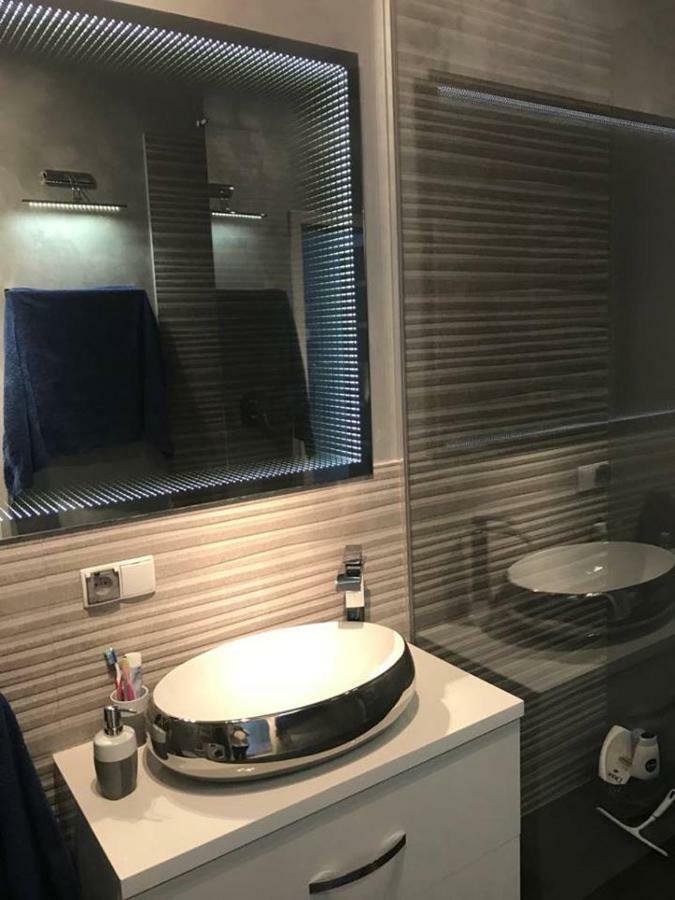 Apartament Z Widokiem Na Jezioro Apartment Ридзево Екстериор снимка